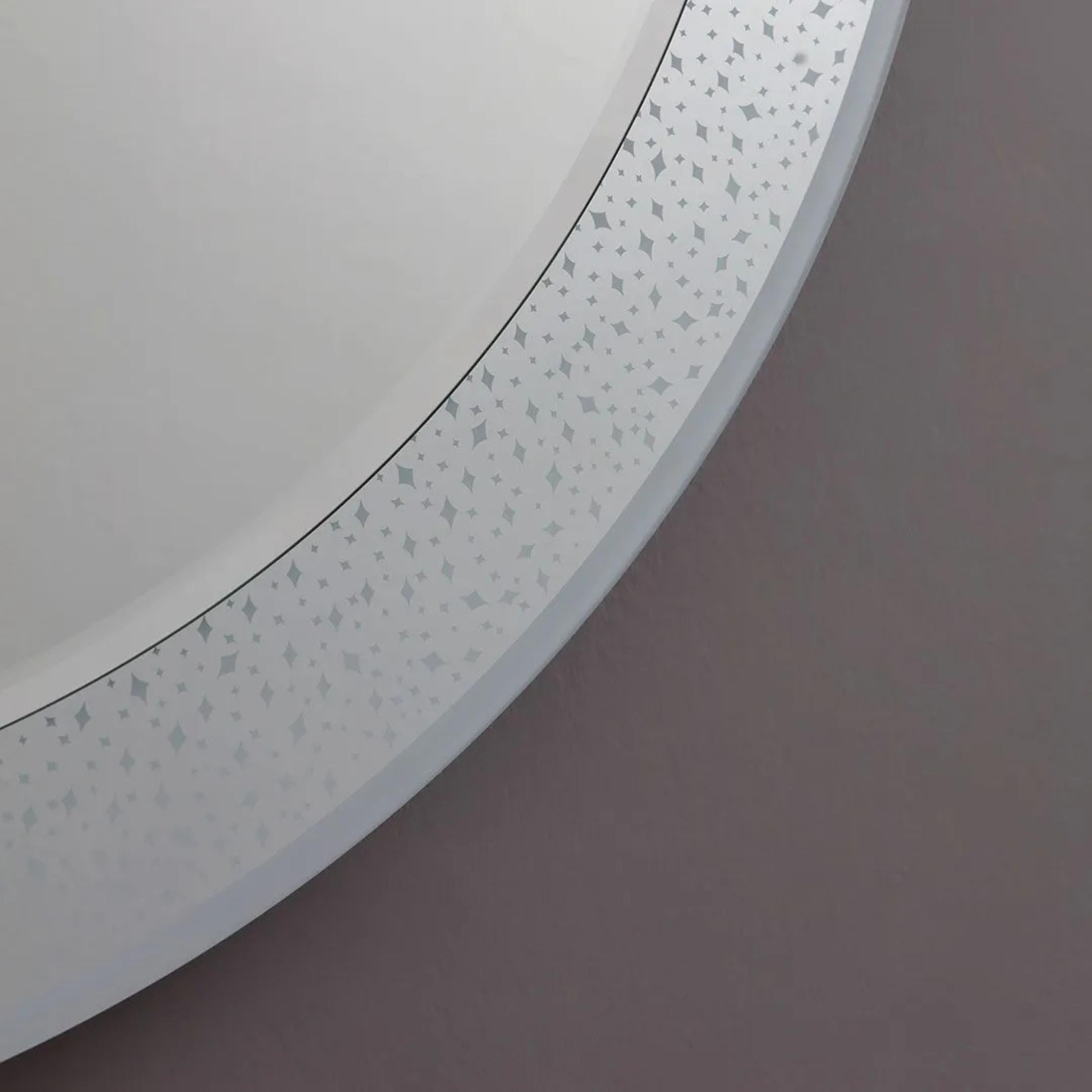 Round mirror with "Riflessi" LED-decorated frame in aluminum, 80x80 cm