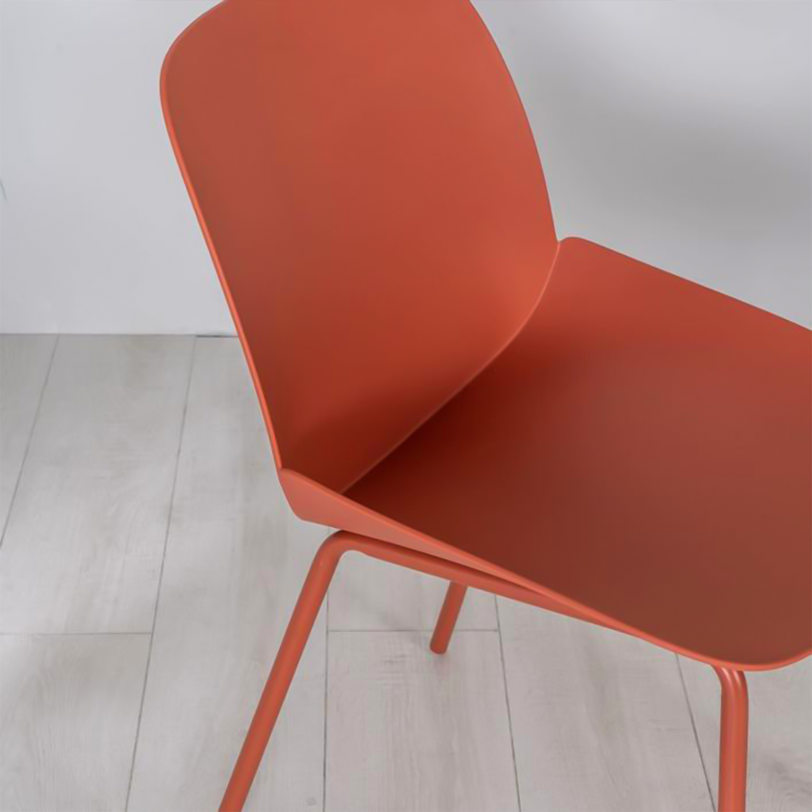 Set of modern "Azzurra" polypropylene chairs with painted metal frame for the living room