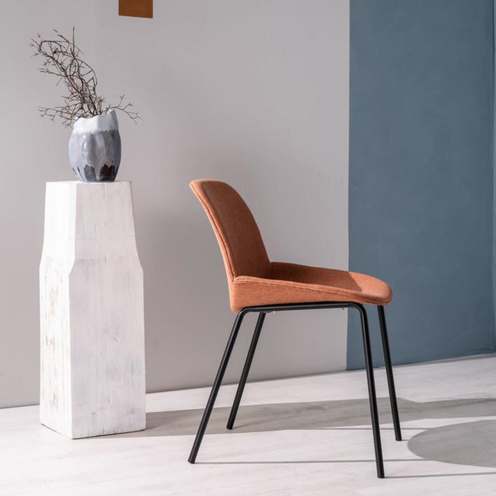 Set of "Sami" fabric dining chairs with elegant modern painted metal legs