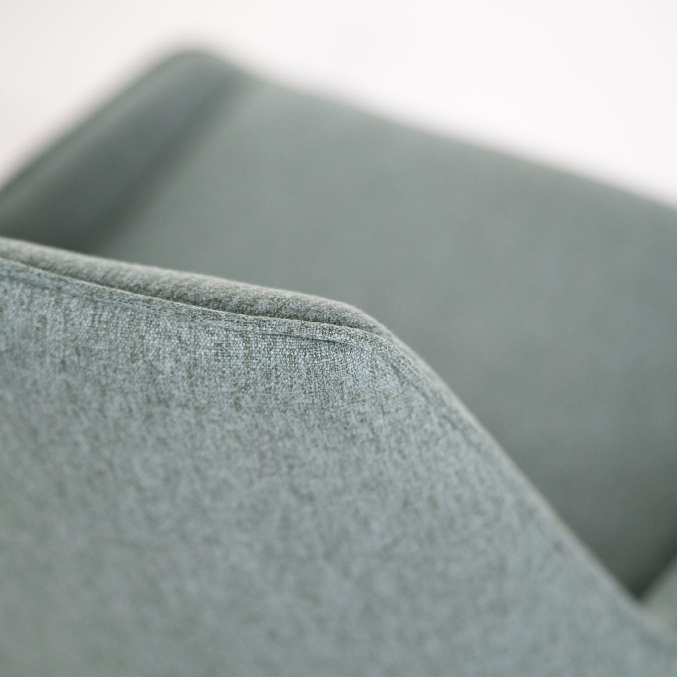 Set of "Fox" high stools in padded fabric with footrest cm 44x50 94h