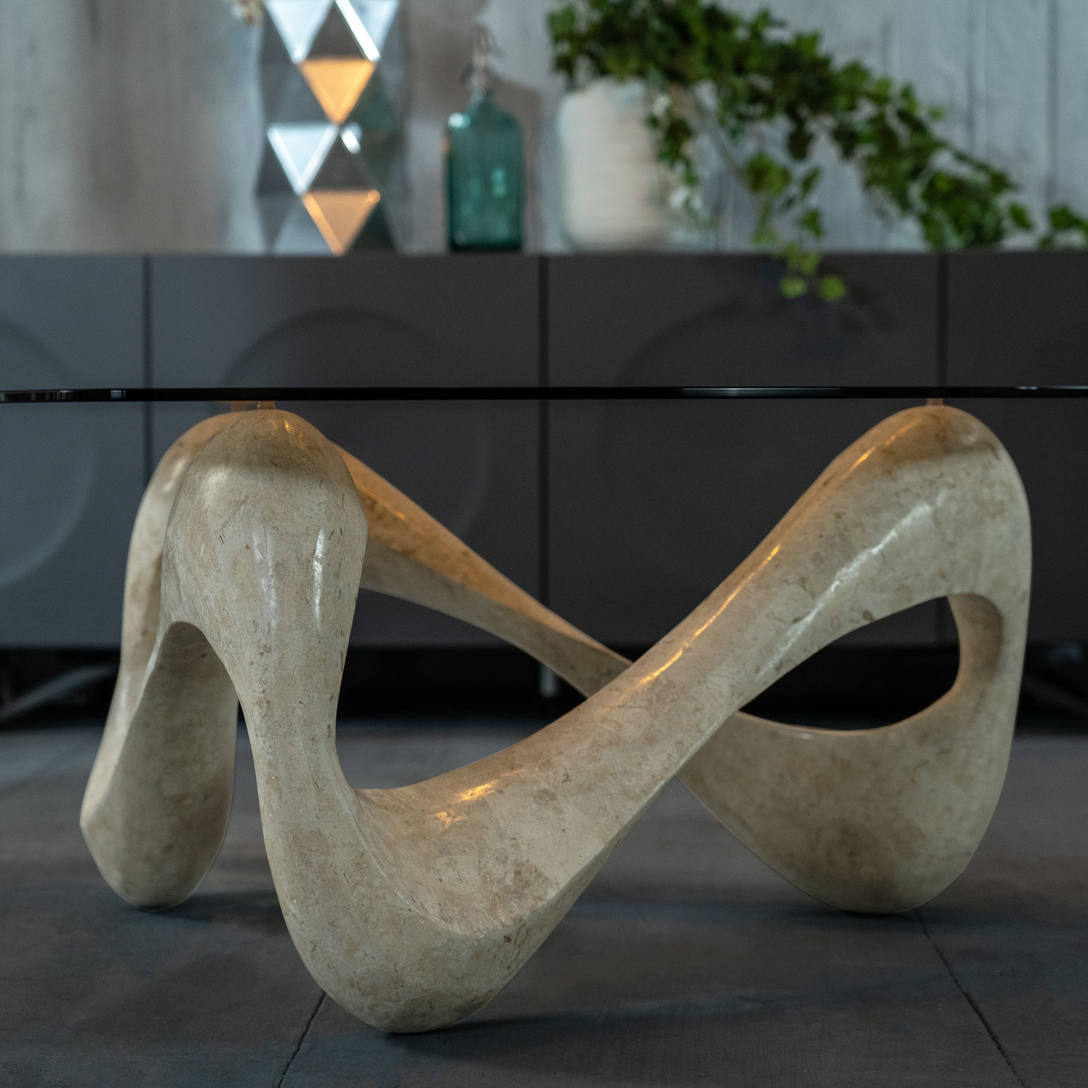 "Scarf" fossil stone coffee table with tempered glass top, 100x100 cm, 42.5 cm high.