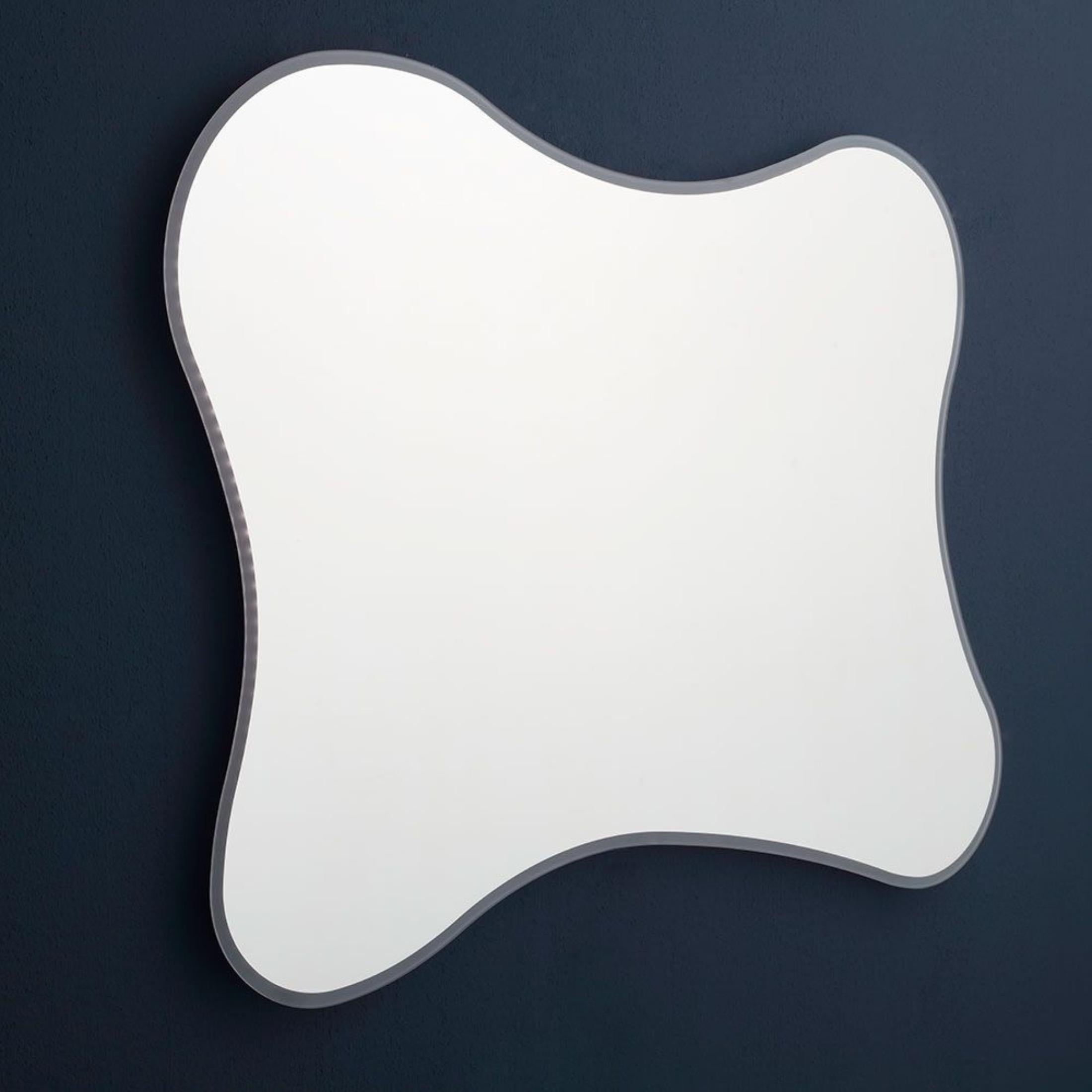 Reversible "Gresham" shaped LED mirror with backlit frame