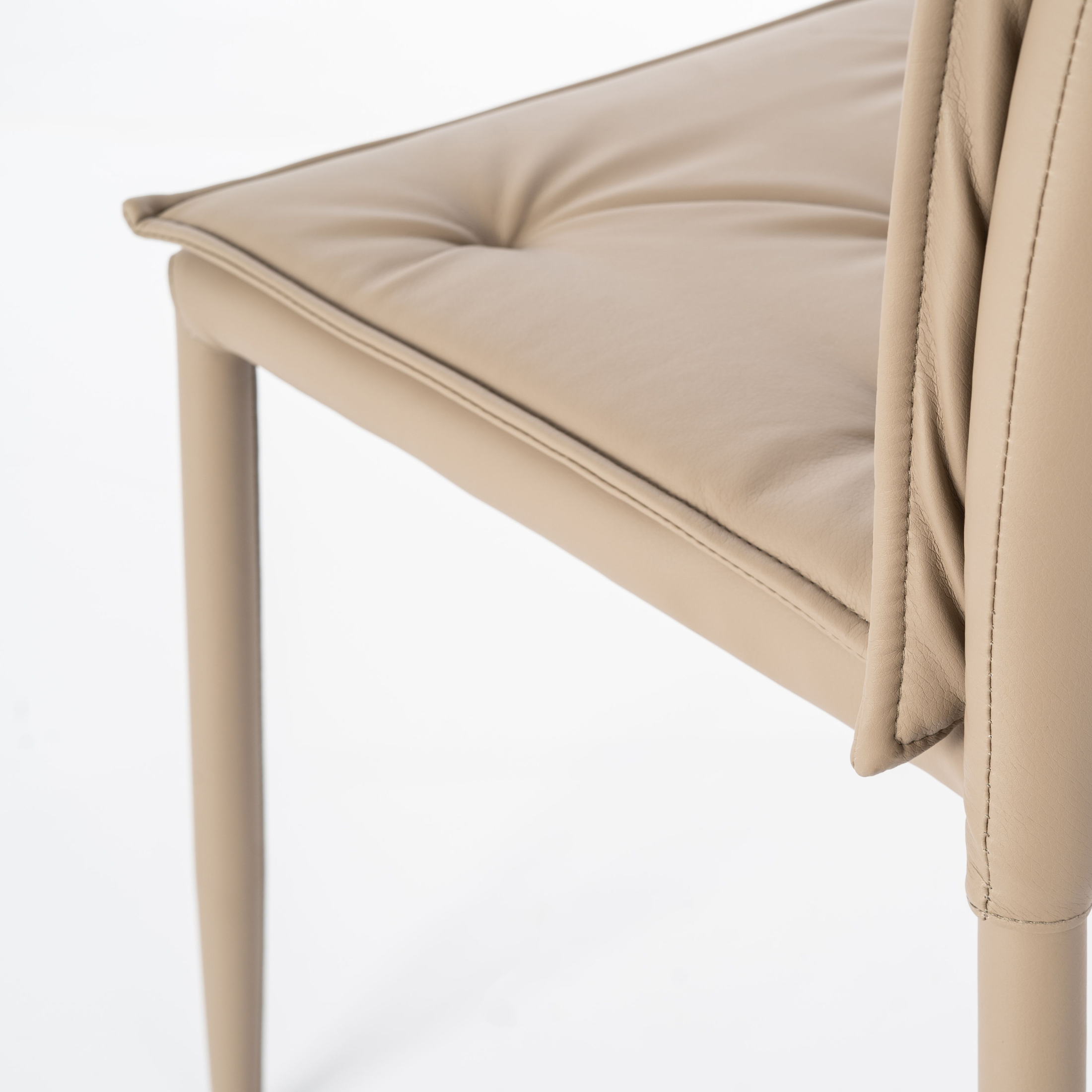 Set di sedie imbottite in similpelle "Sofistiq" poltrone moderne cm 56x44 91h