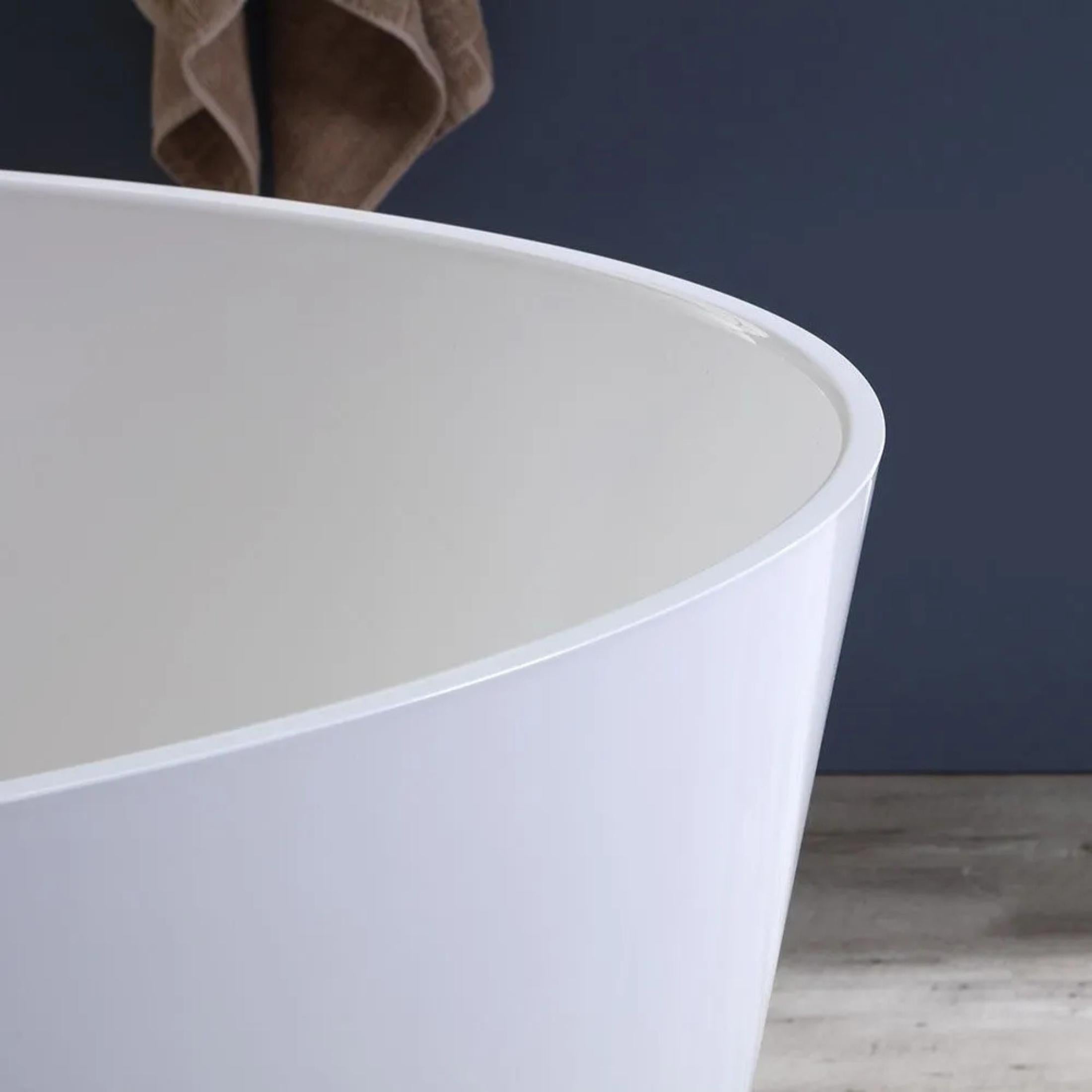 "Verona" freestanding bathtub in glossy white recomposed marble, 159.3 x 72 cm, 65 cm high
