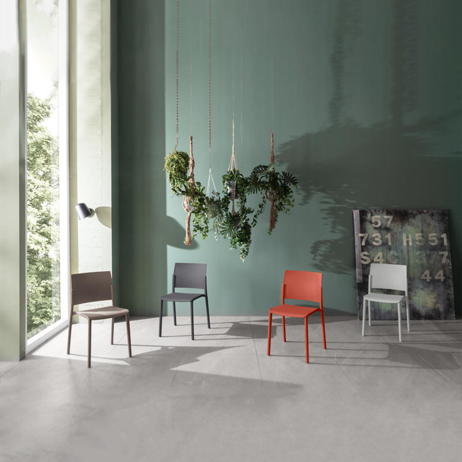 Set of modern "Sabrina" stackable polypropylene living room chairs, 52.5x55 cm, 81h