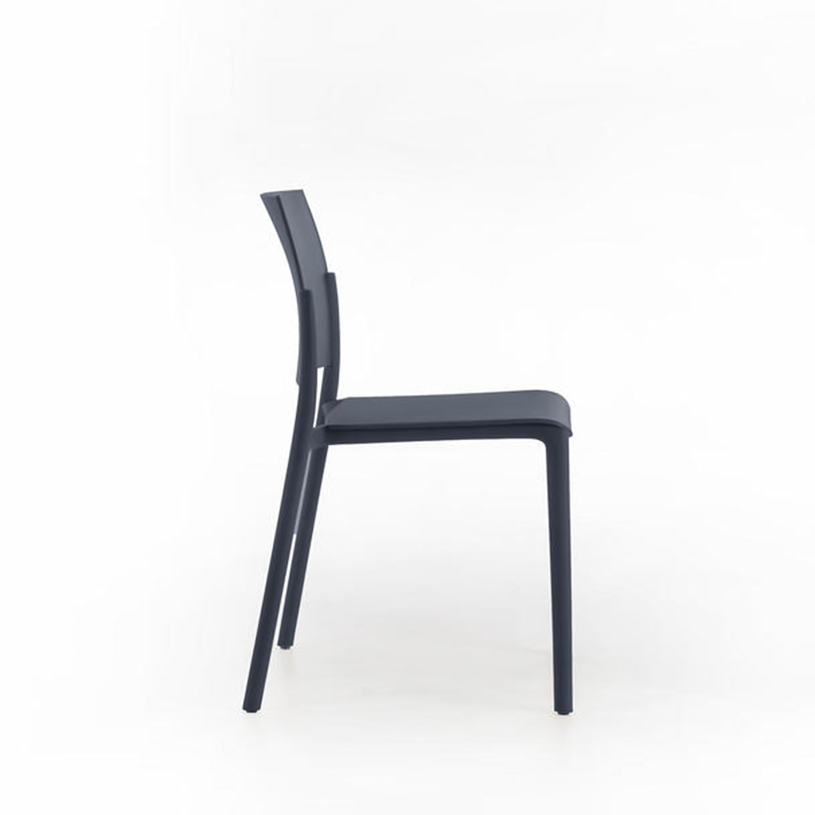 Set of modern "Sabrina" stackable polypropylene living room chairs, 52.5x55 cm, 81h