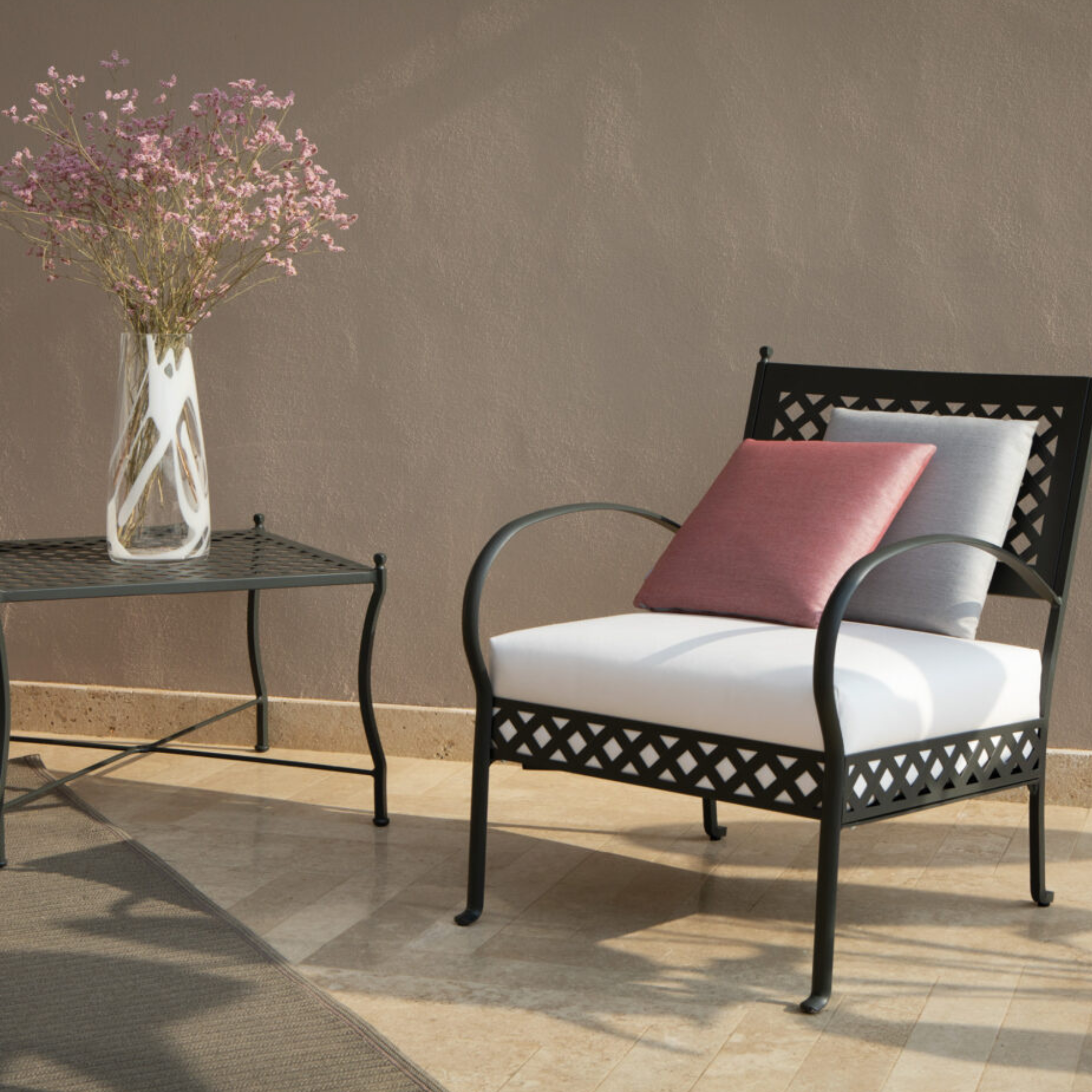 "Springtime" metal coffee table for garden, 64x64 cm, 49h