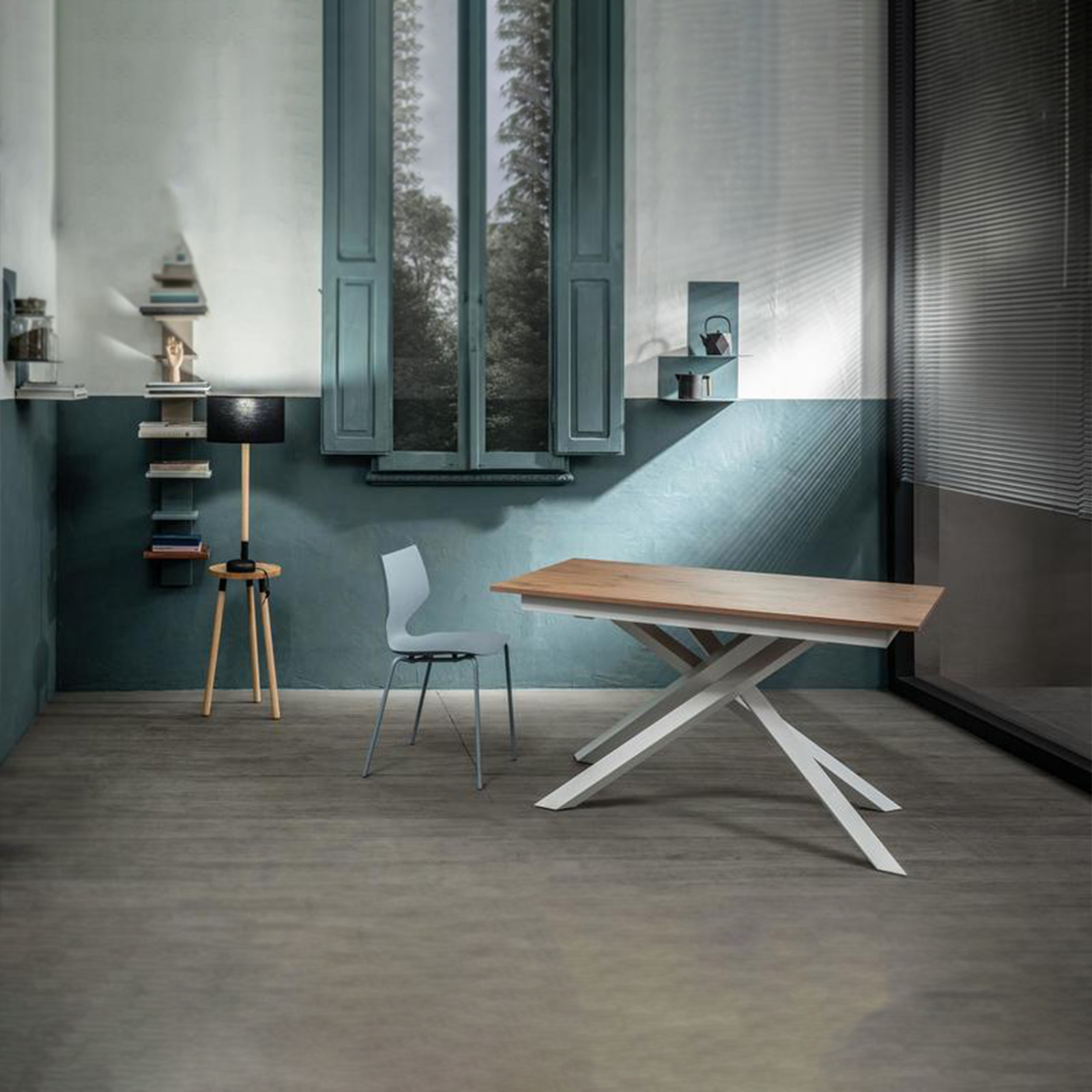 Modern extendable "Atene" table with melamine top and painted metal legs