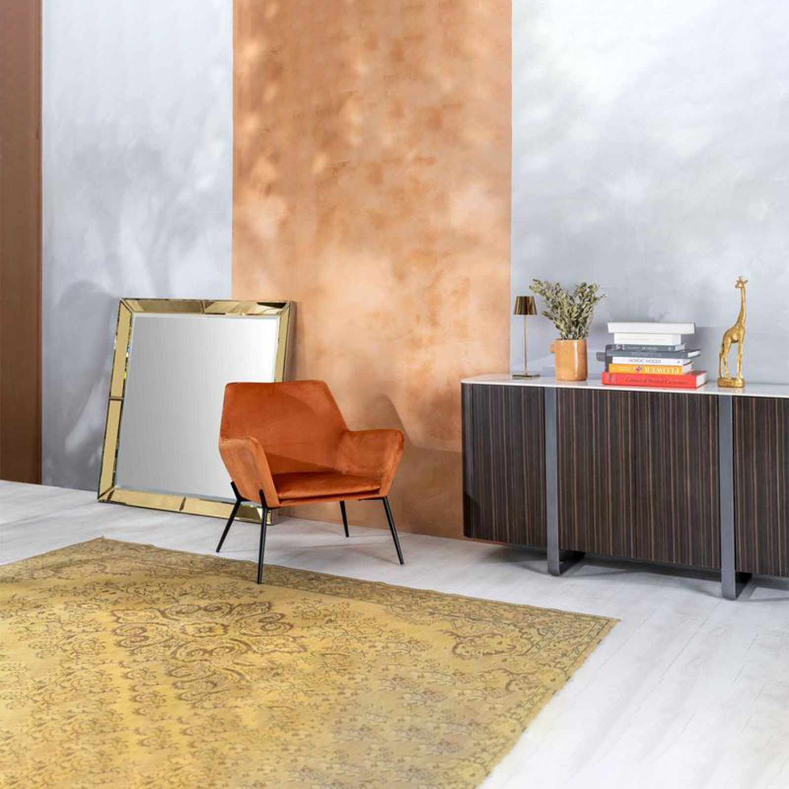 Poltrona imbottita "Gaia" moderna in velluto con gambe in metallo cm 70x72 79h