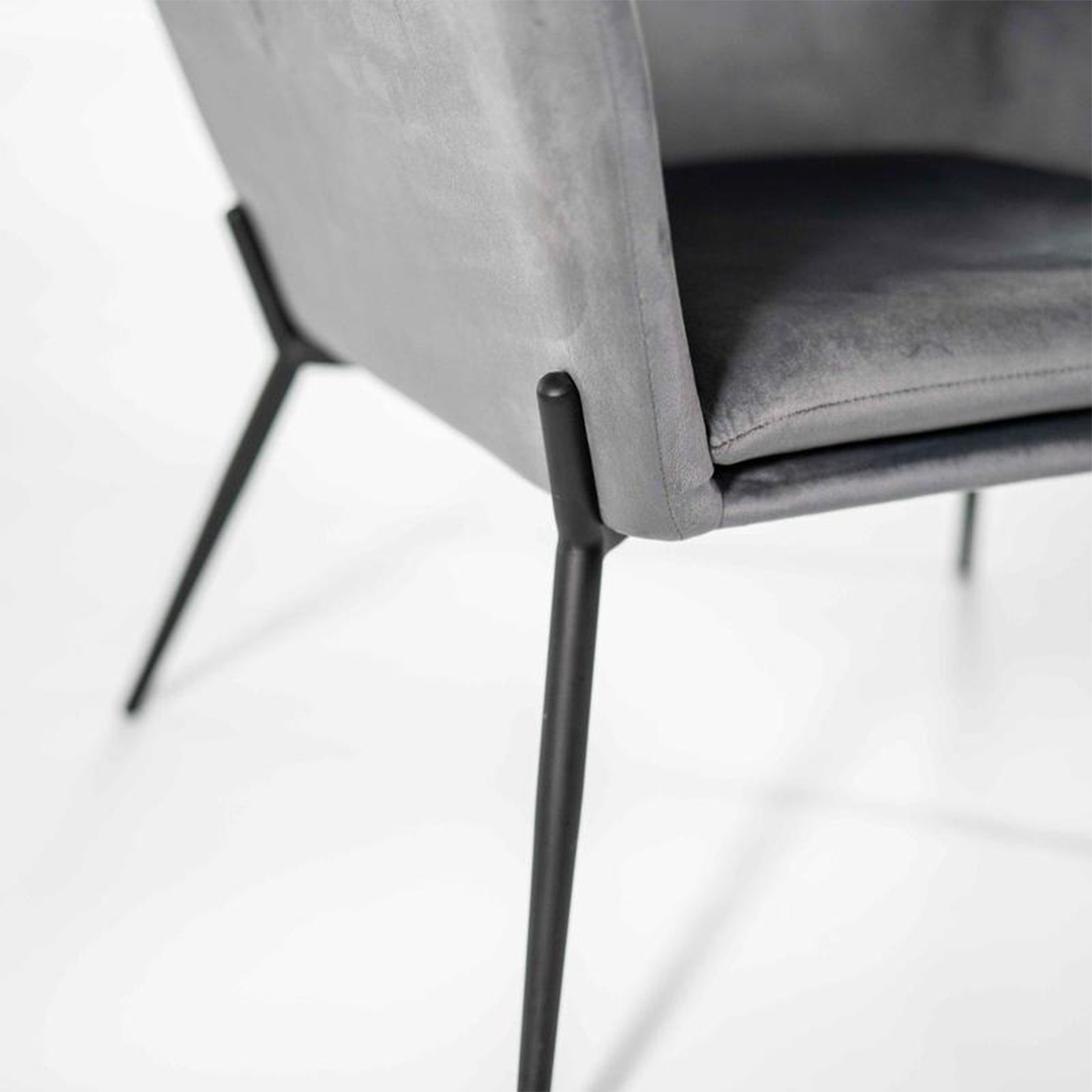 Modern "Gaia" upholstered velvet armchair with metal legs, 70x72 cm, 79h