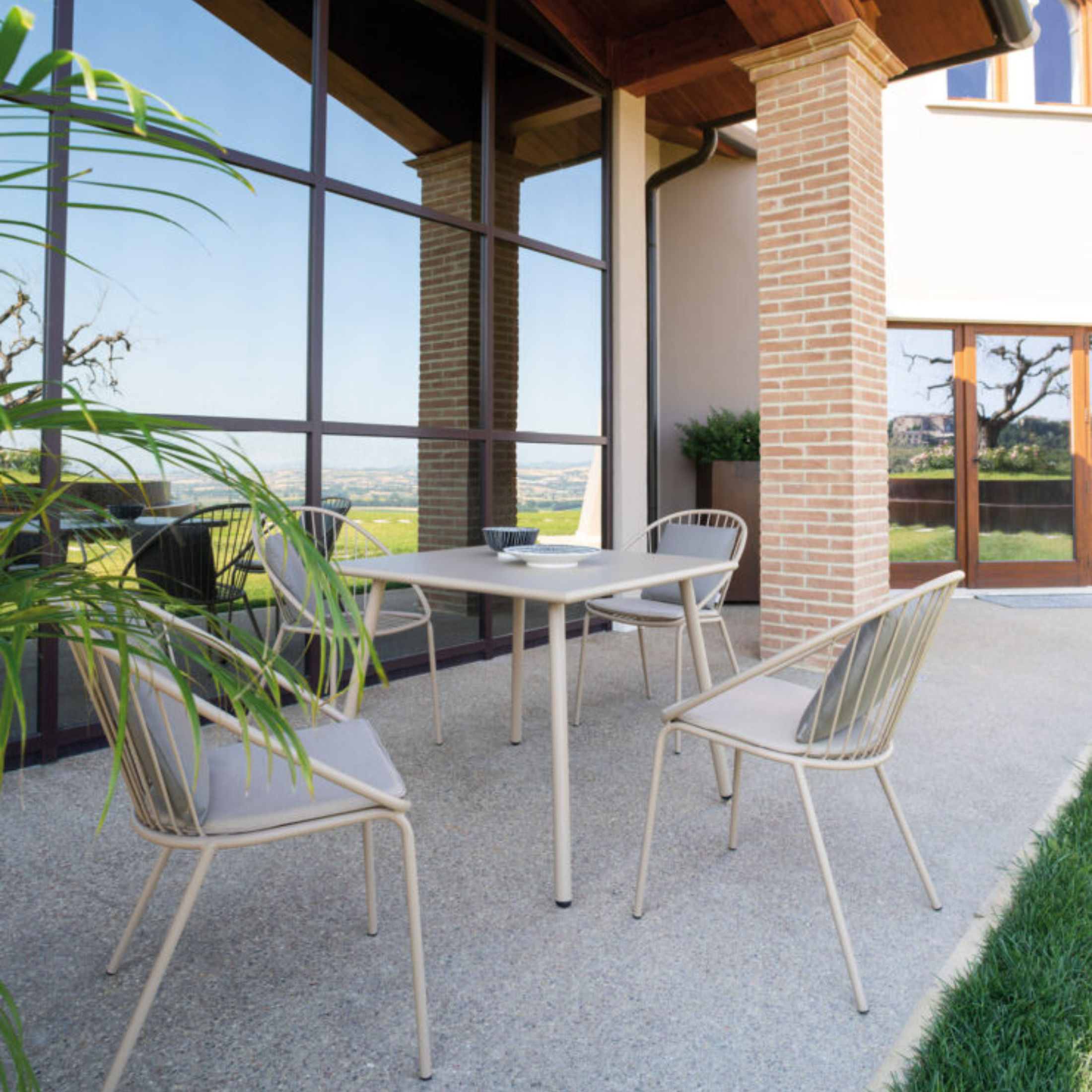 "Aria" Garden Chair Seat Cushion in Acrylic and Teflon