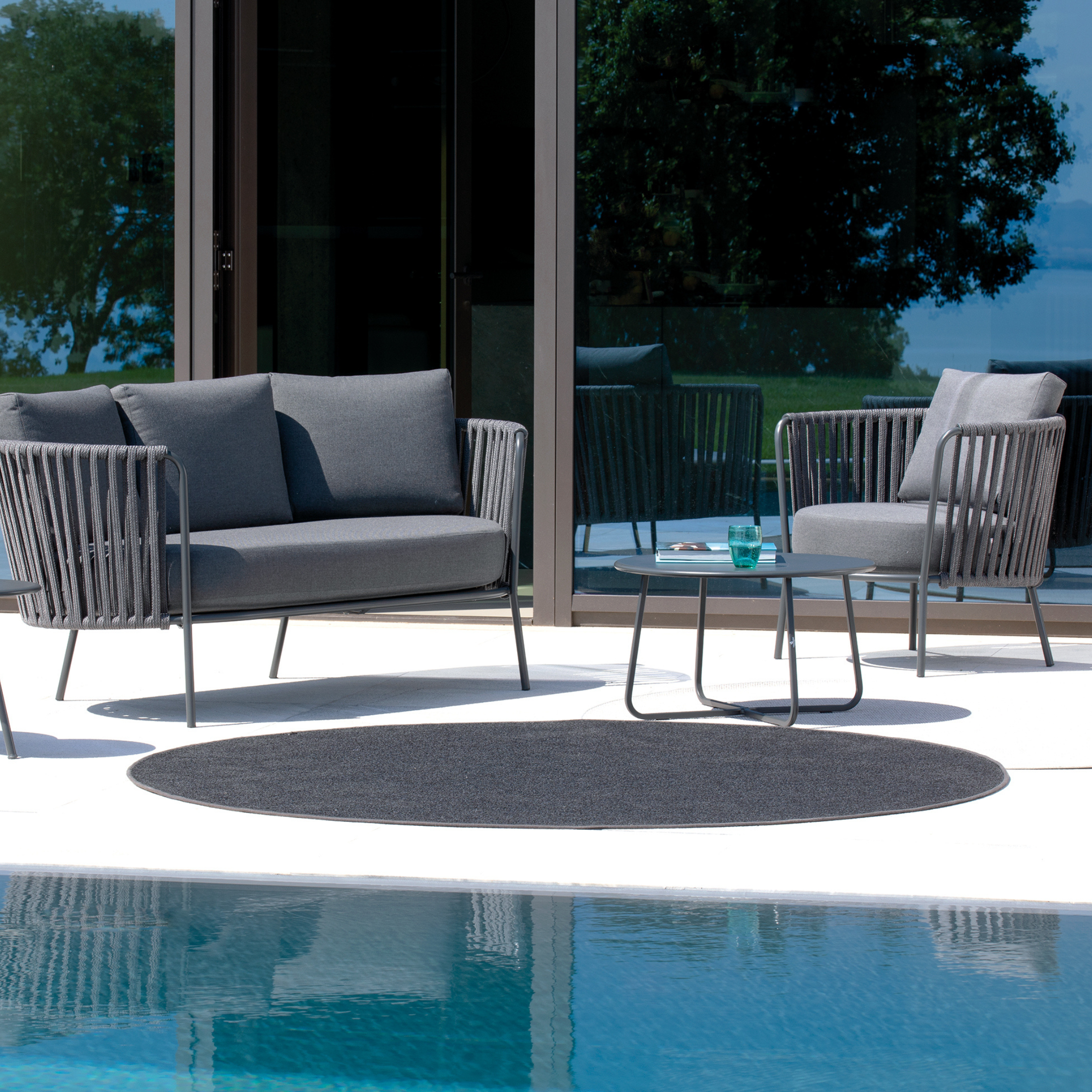 "TapCam" polyester fibre garden rug, maxi doormat