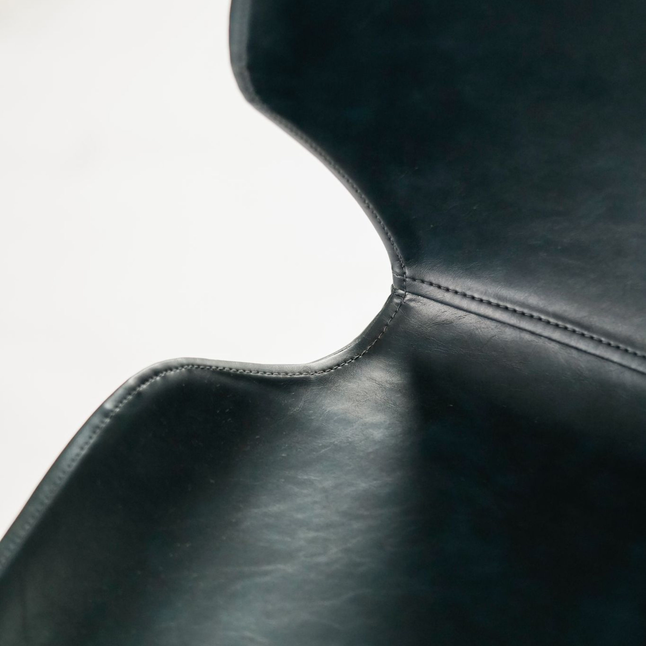 Set of elegant chairs in faux leather "Liam" soft touch vintage cm 45x55 83h