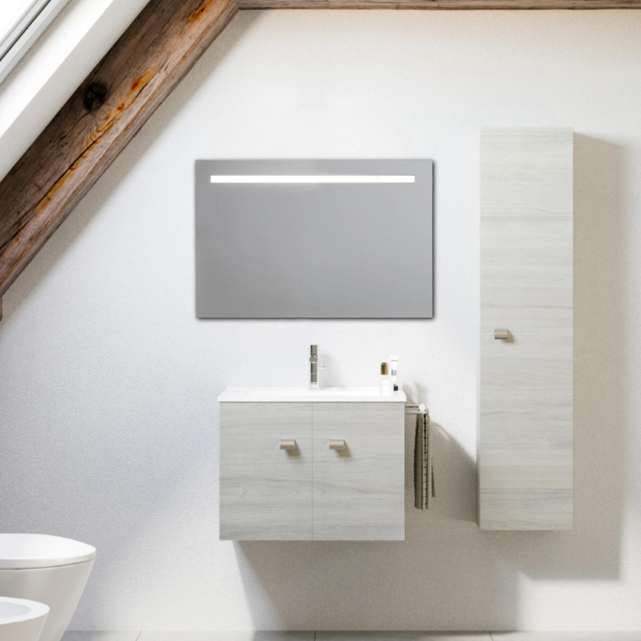 Rectangular mirror with "Valderico" LED strip and aluminum-like profiles