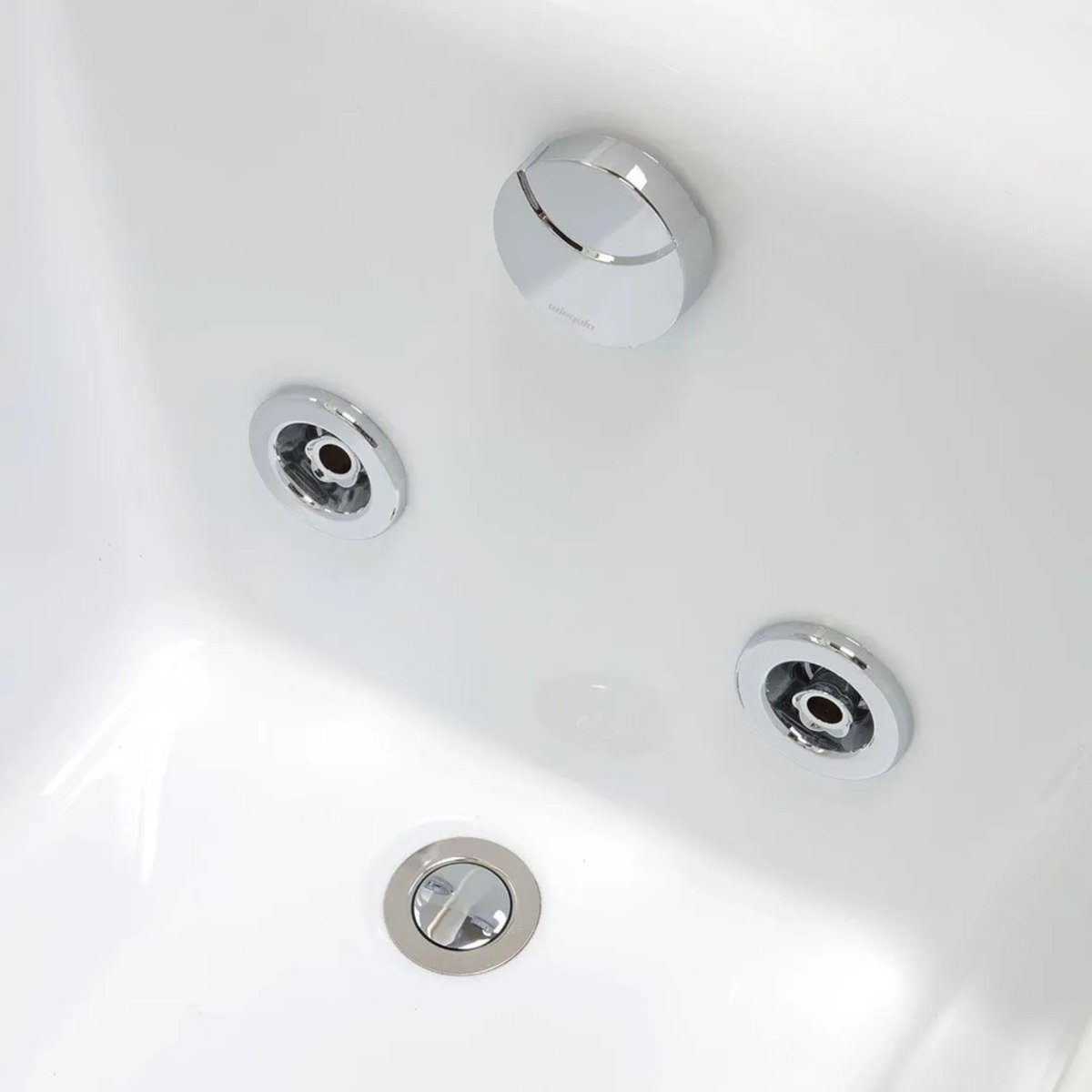 Vasca da bagno idromassaggio "Agata" incassata tra 3 muri in acrilico cm 170x75 56h - MondoViro