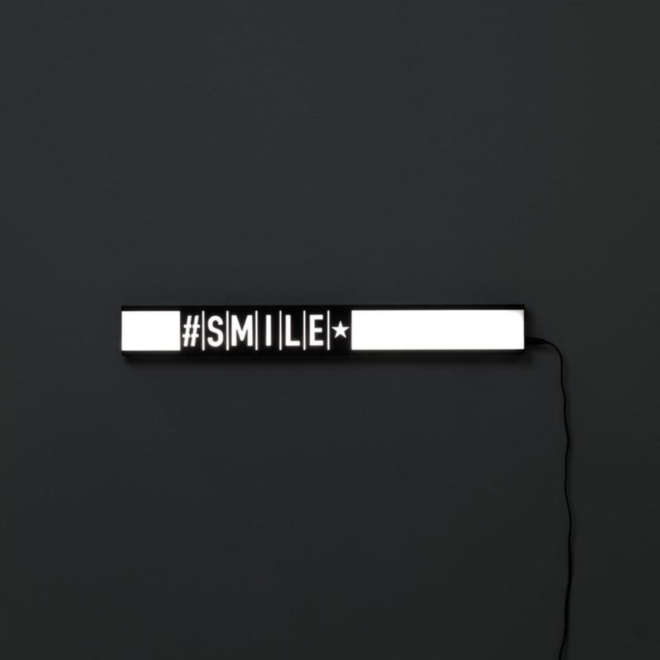 "Naos" metal LED table lamp with letters, 80x3 cm, 10h