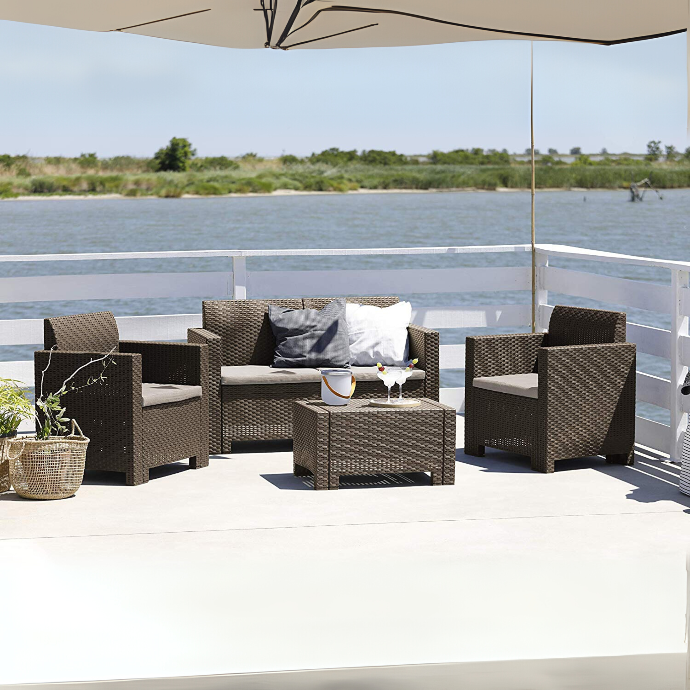 "Nebraska II" garden lounge set in rattan resin, coffee table + sofa + 2 armchairs with cushions