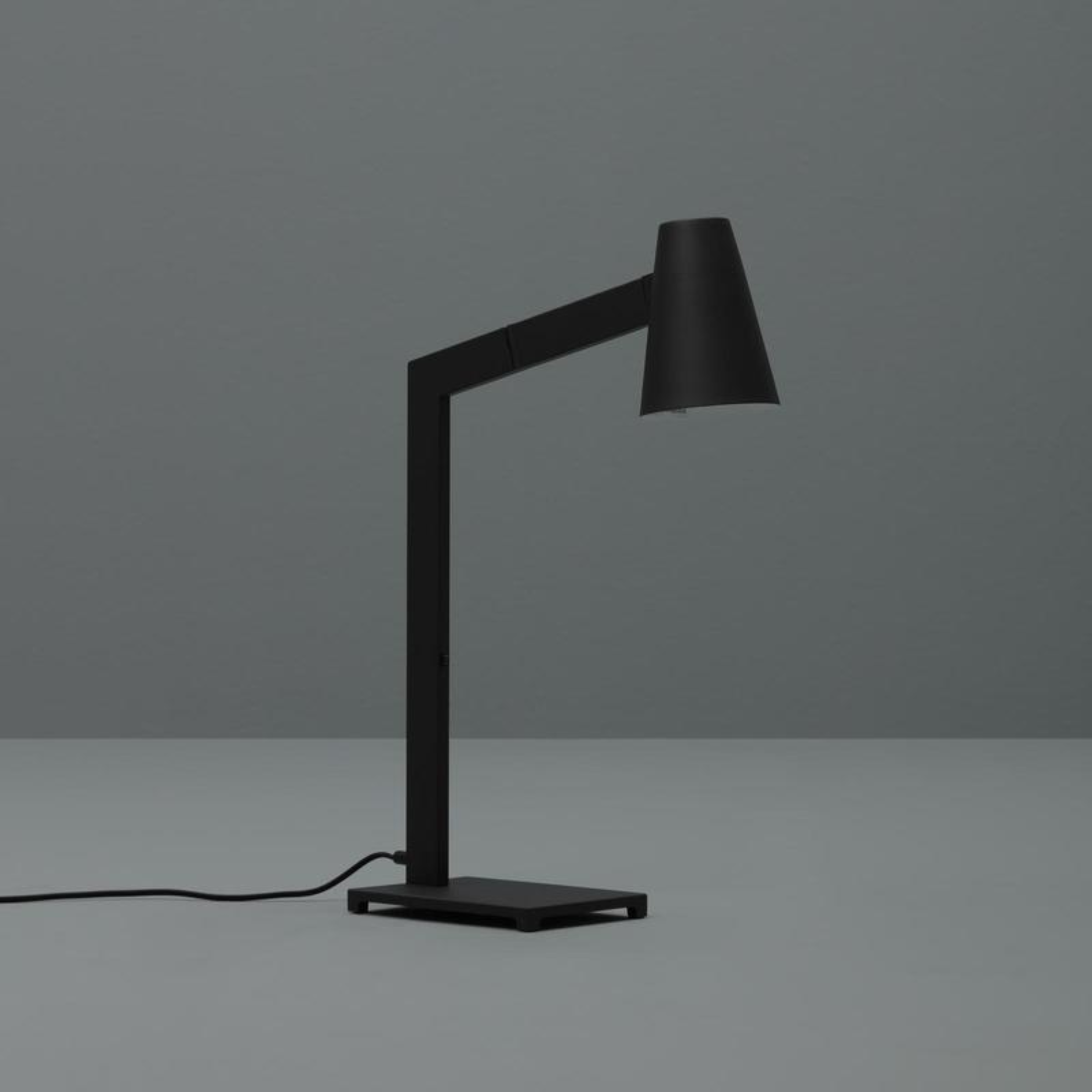 "Indi" table lamp with black metal lampshade 15x42 cm 60.5h