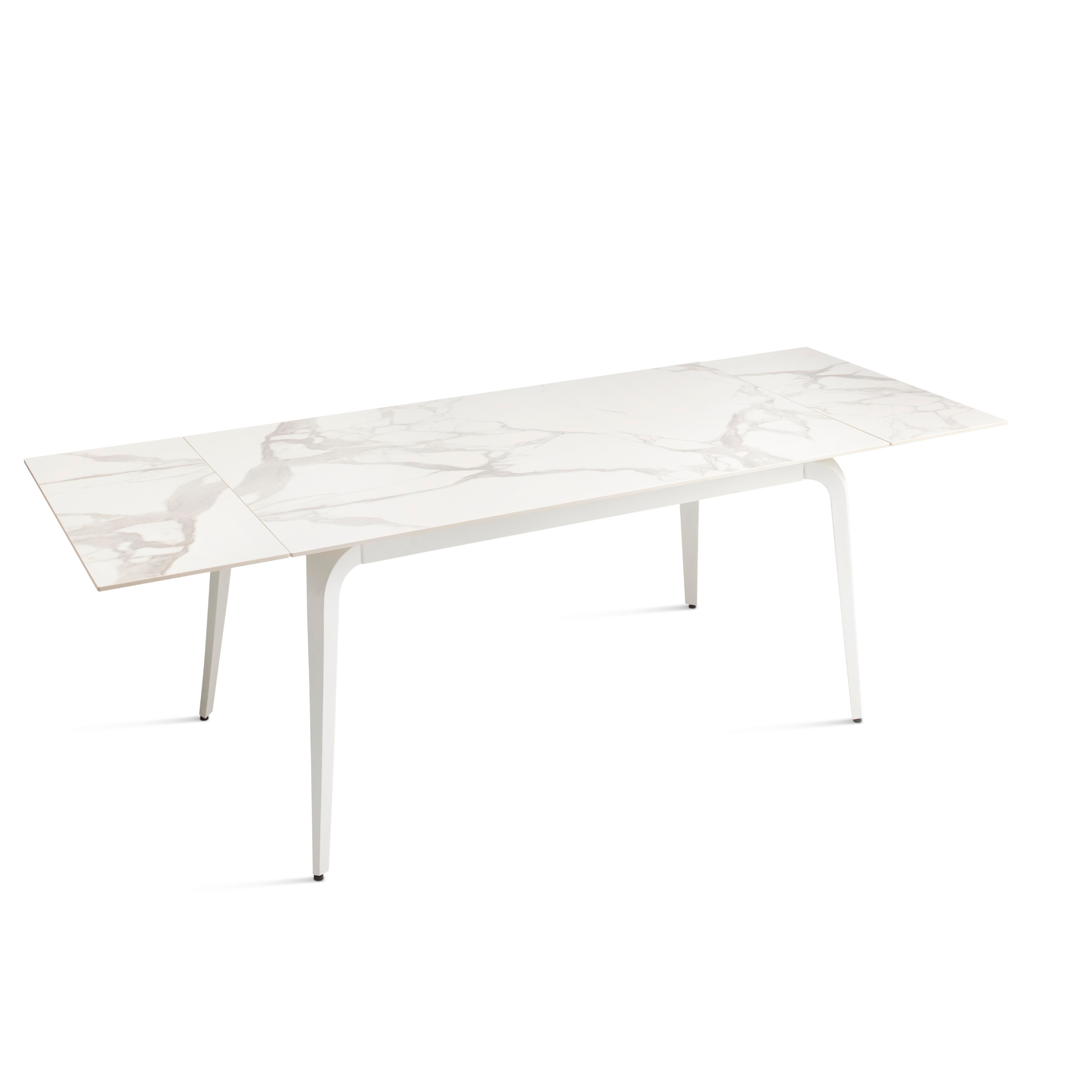 Extendable "Gedy" marble-effect table with two extensions, 160/240x90 cm, 77 cm high.