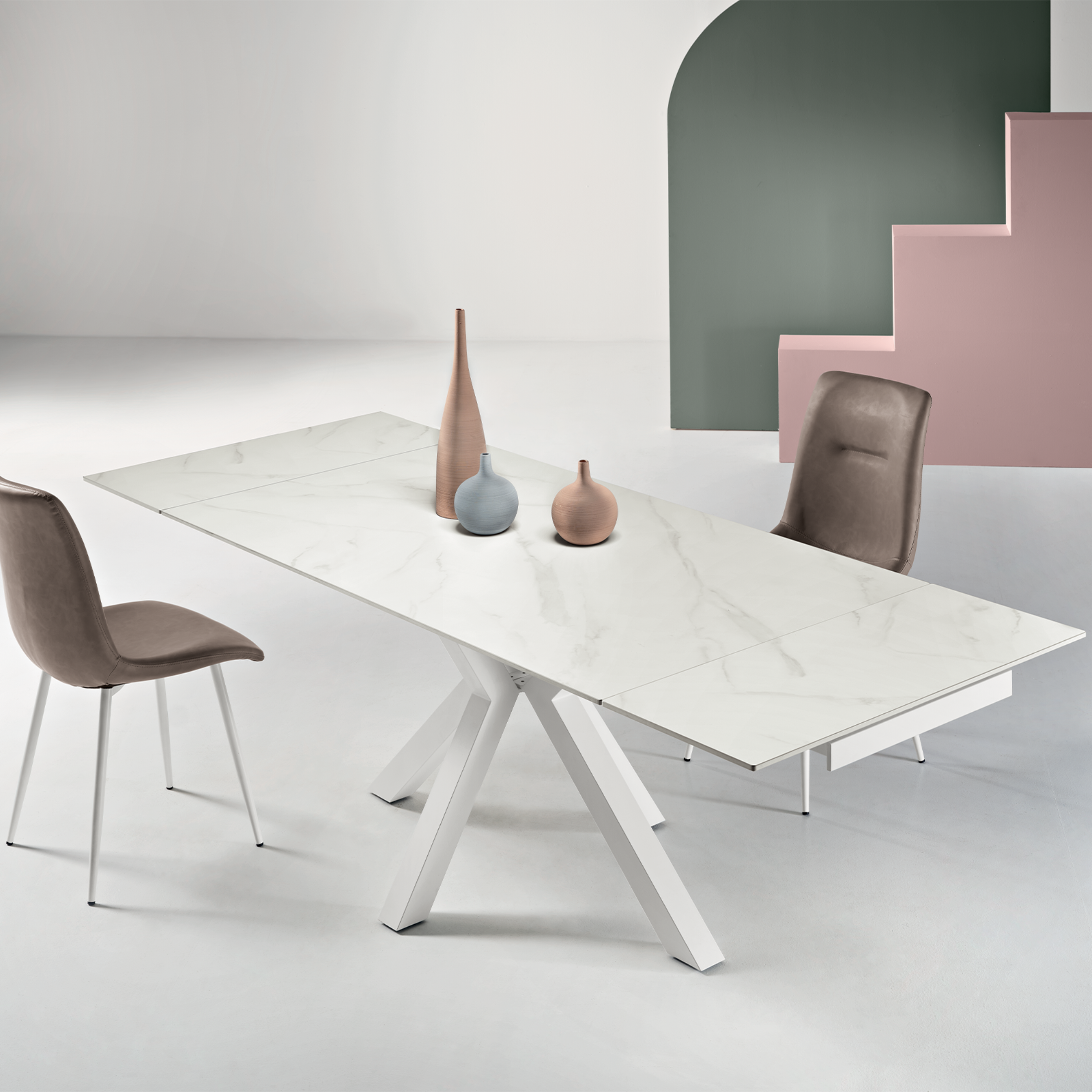 Extendable "Korven" table in marble-effect sintered stone with 2 extensions, 160/240x91 cm, 74h