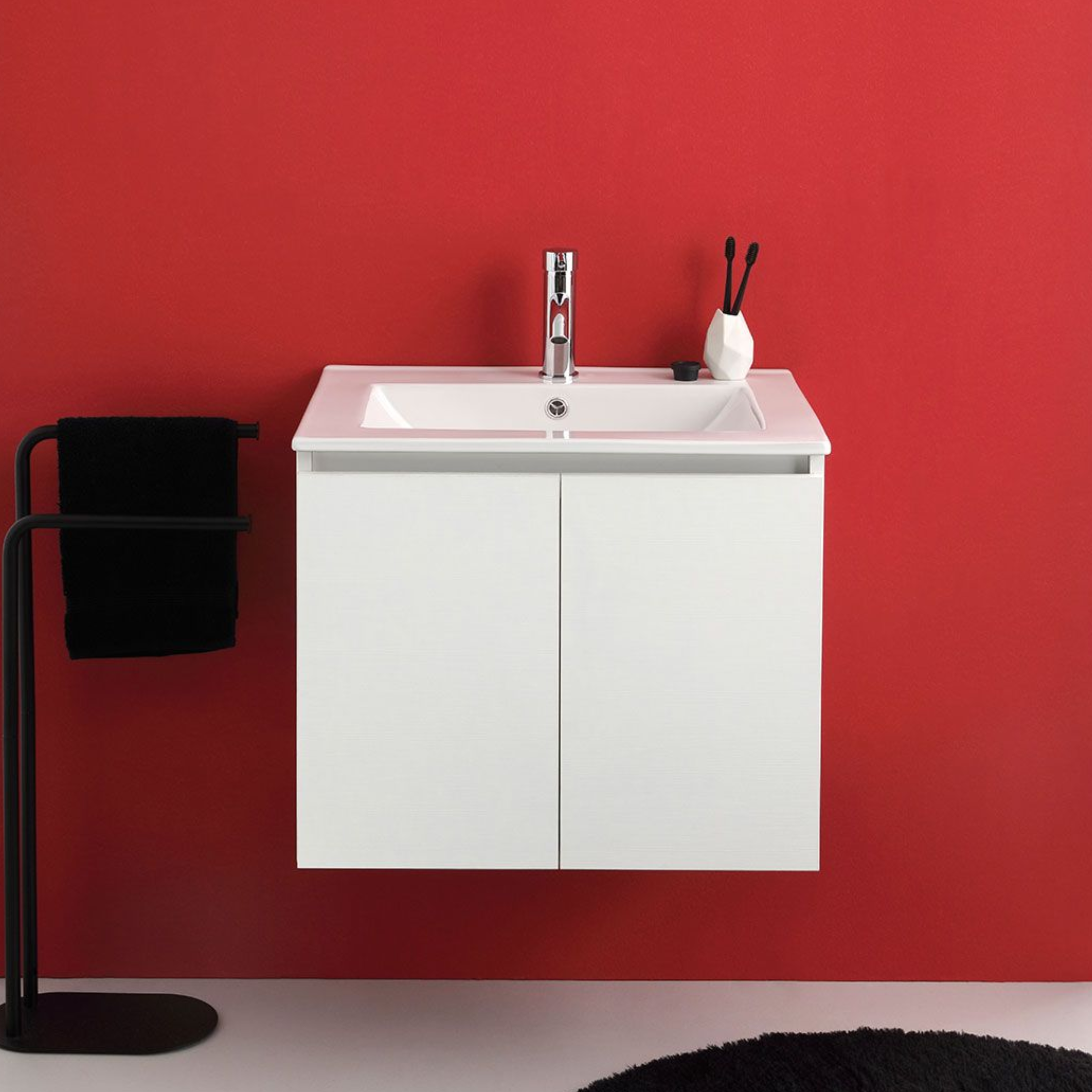 60cm "Lefkada" wall-hung bathroom cabinet with 2 white doors and ceramic sink