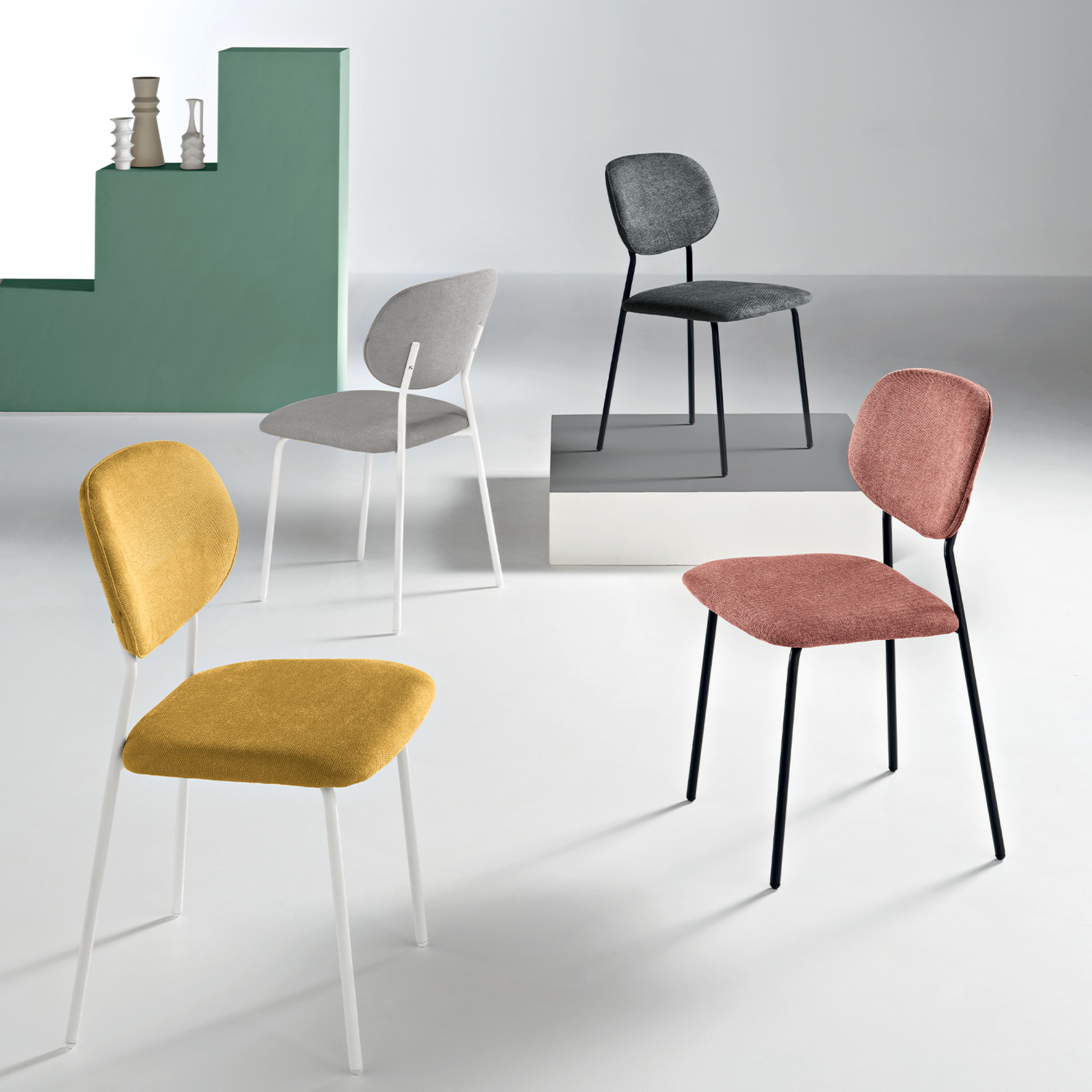 Set of modern "Nika" chairs with fabric upholstery and metal frame, 48x54 cm, 86h