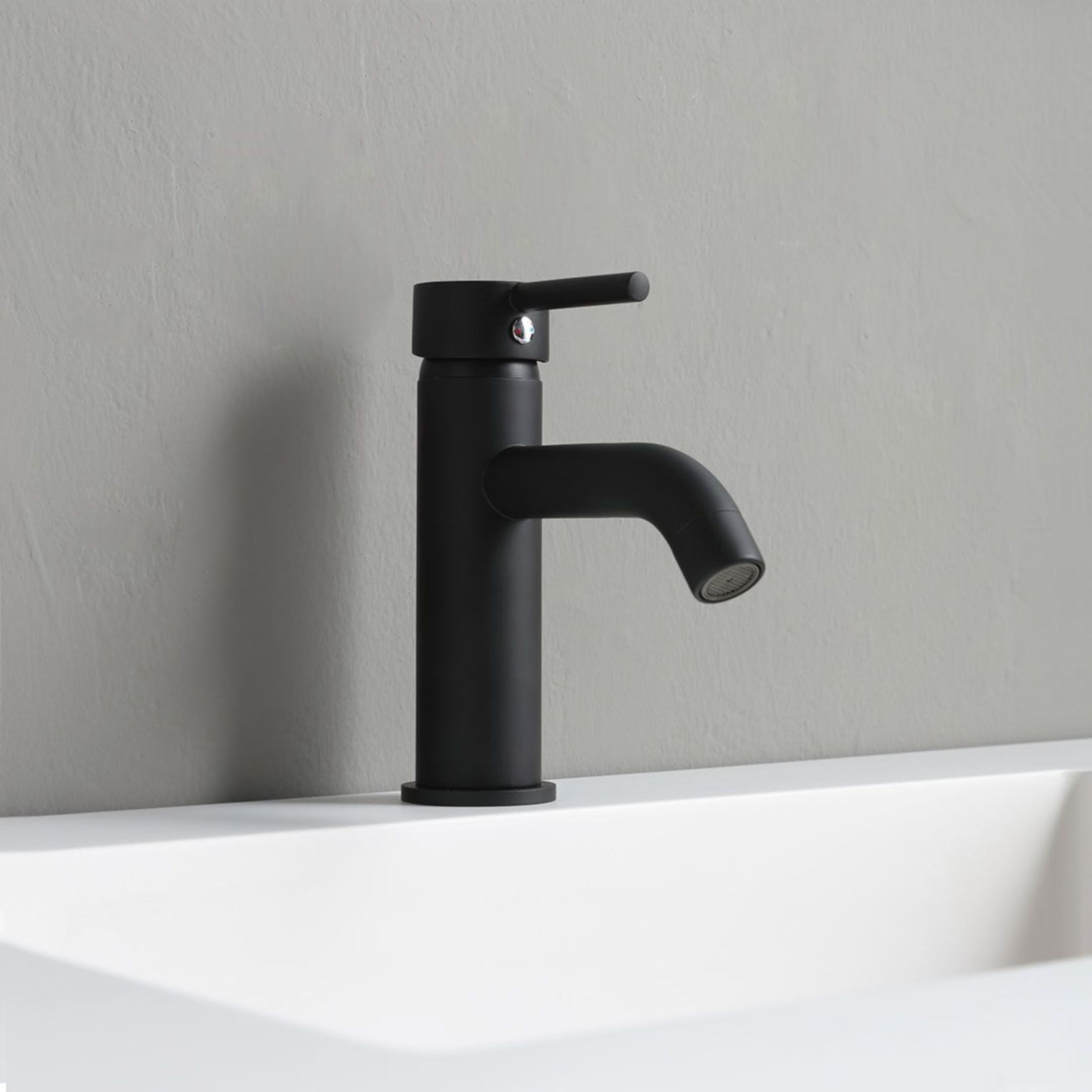 "Petra" modern floor-standing bathroom cabinet with mirror, sink and 100 cm glass shelf