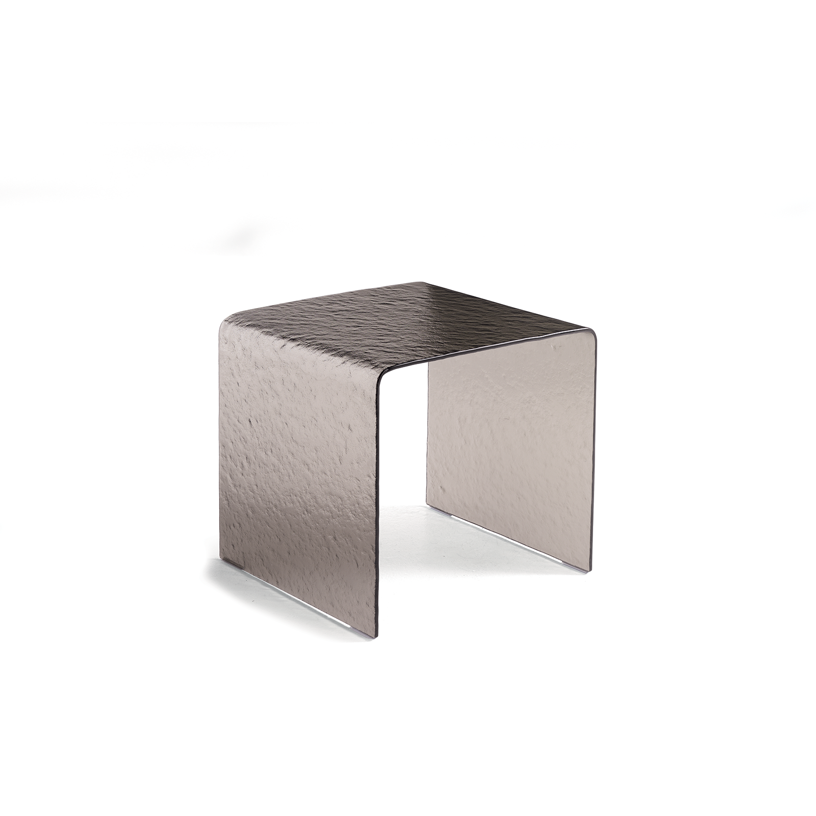 "Leonor" elegant coffee table in curved hammered transparent glass, 45x45 cm, 48h