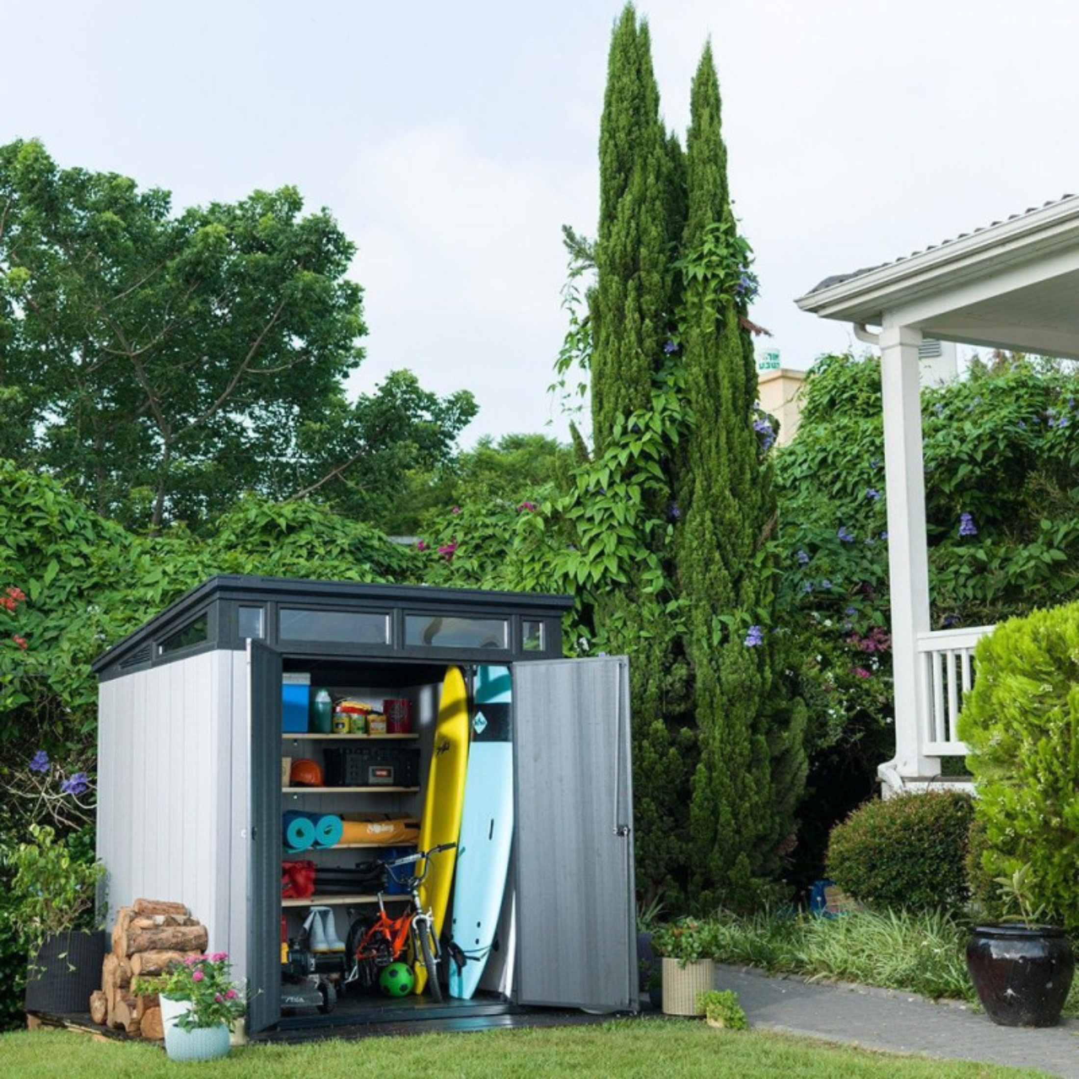 "PlantScape" 2-door garden shed made of high-quality plastic