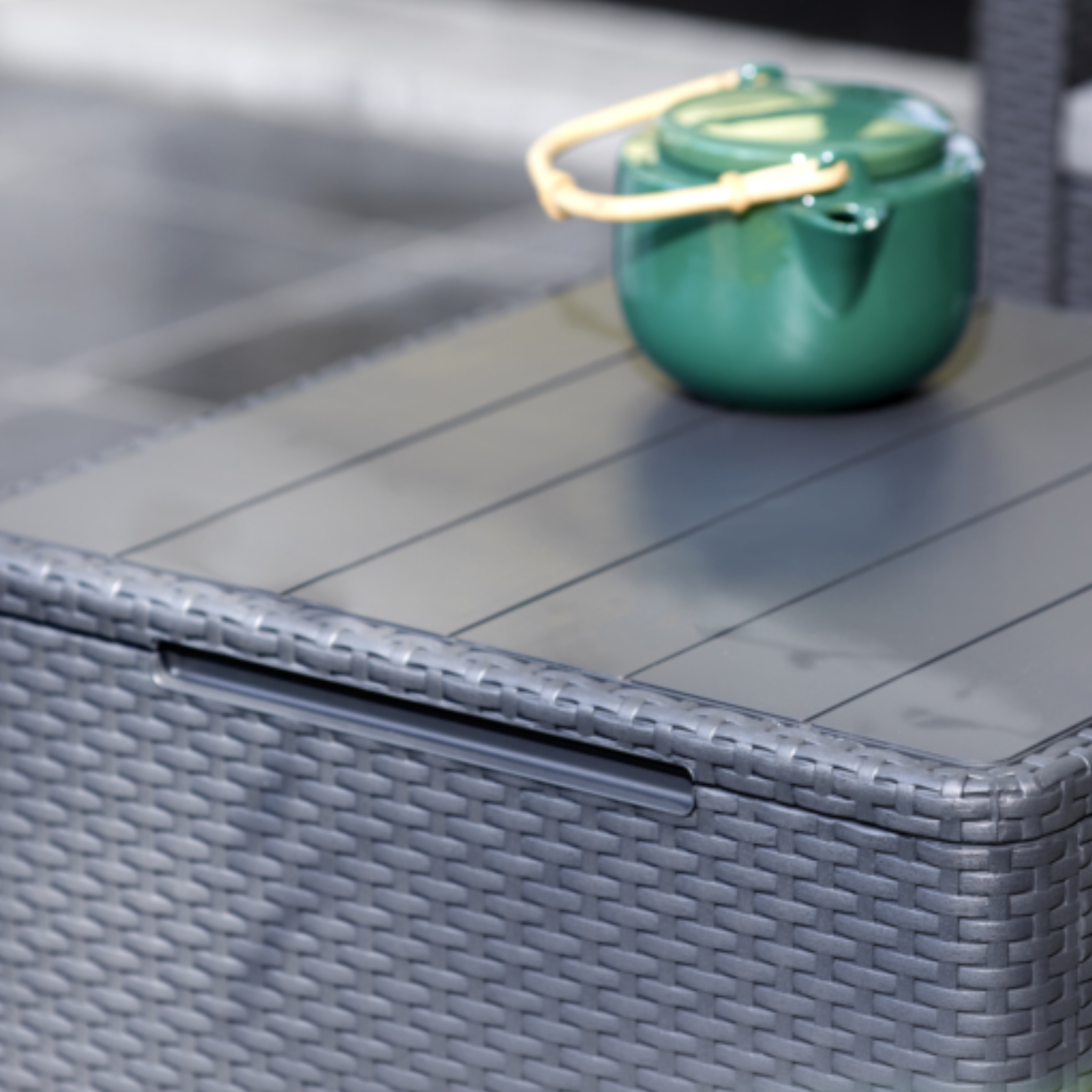 "Claire double" resin garden lounge set with 2 sofas and 1 table