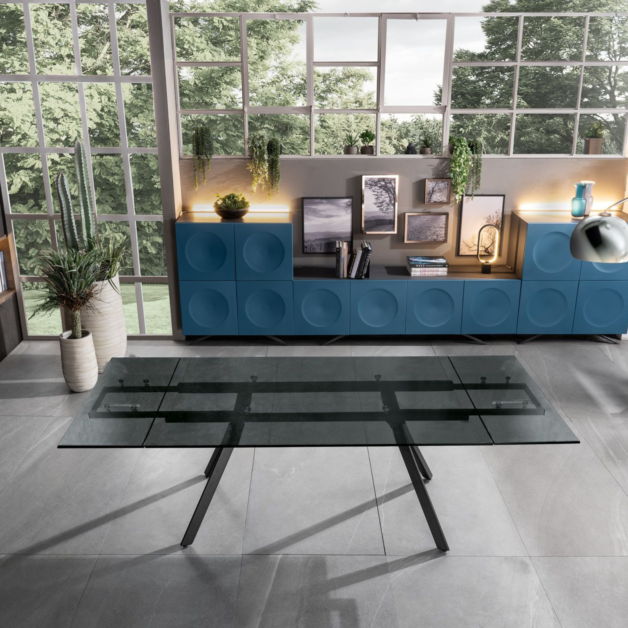 Extendable "Smokey" table with tempered glass top, 160/240x90 cm, h76 cm