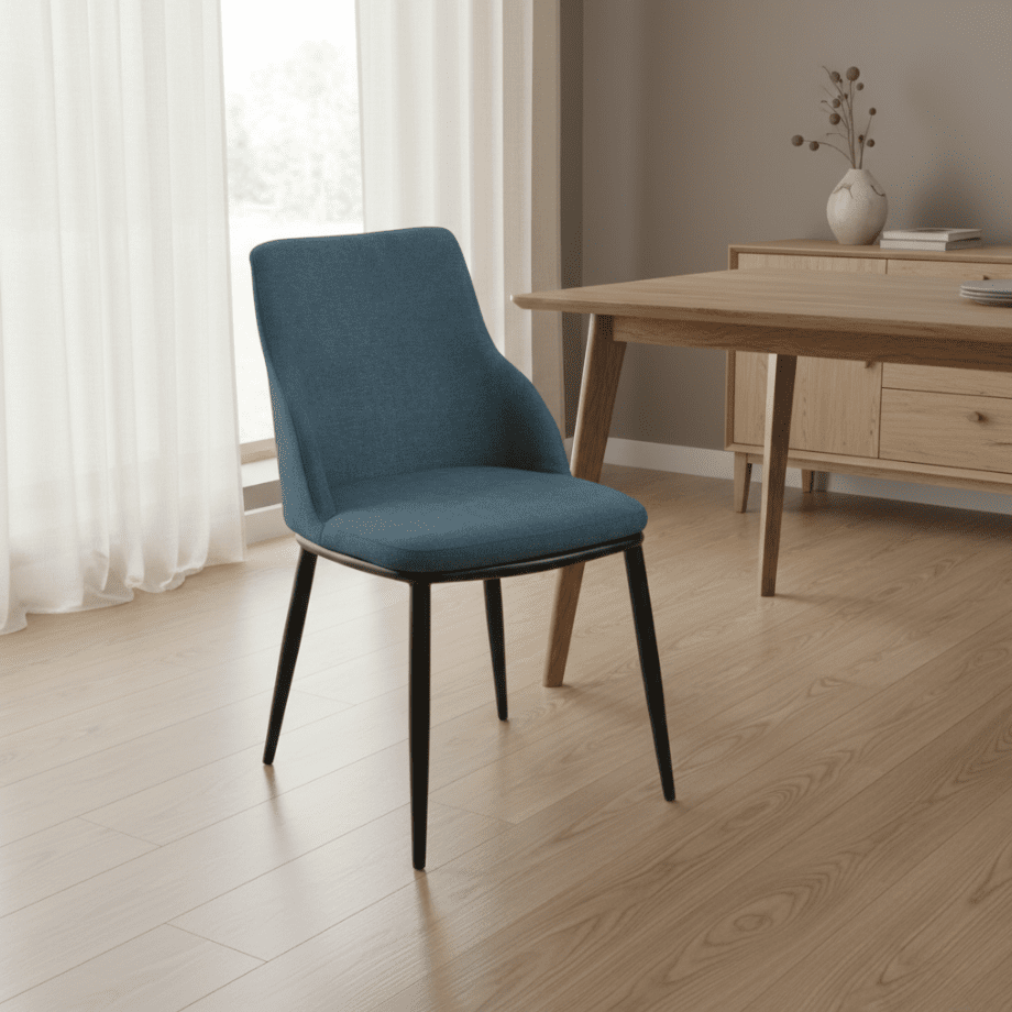 Set di sedie da pranzo in tessuto "Malvina" con struttura in metallo cm 48x62 85h - MondoViro